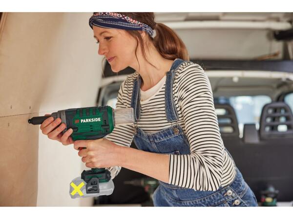Cordless Riveter