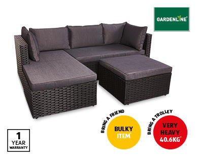 Corner Wicker Setting
