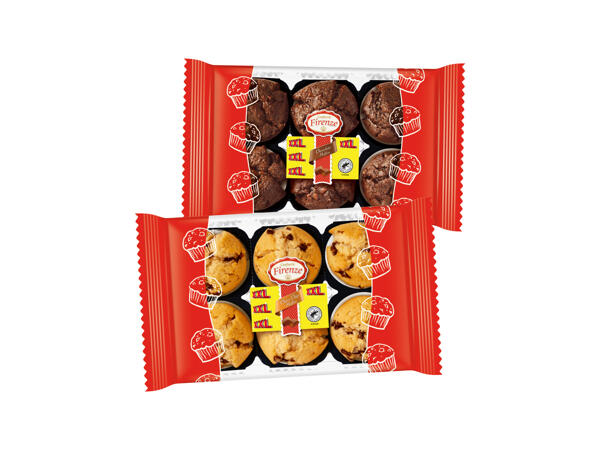 Muffins with chocolate drops