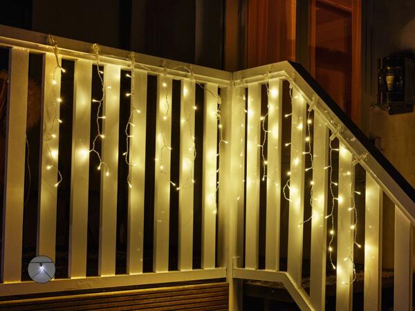 LED-Lichtervorhang/​LED-Lichternetz