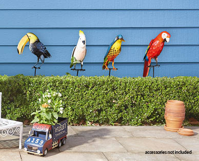 Metal Garden Bird Figurines