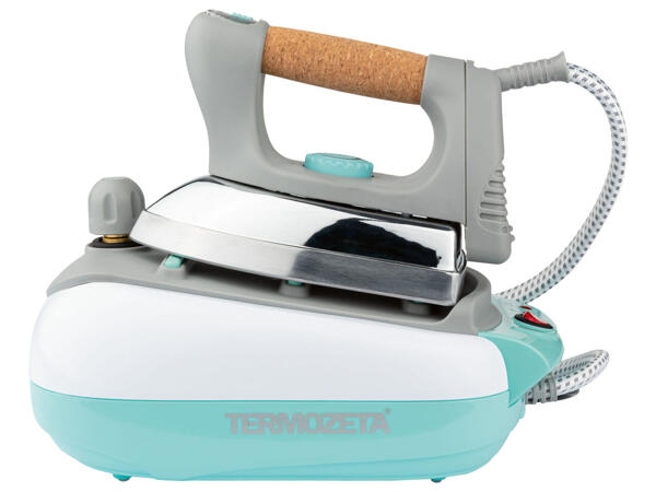 Ironing Station with iron