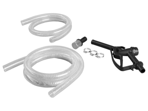 Oil pump with pump nozzle