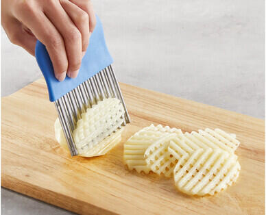 Fruit or Vegetable Knives, Cutters or Peelers