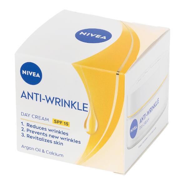 NIVEA(R) 				Anti-Falten-Tagescreme oder -Nachtcreme