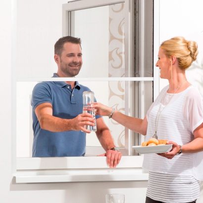 Moustiquaire enroulable ou moustiquaire pour fenêtres de toit