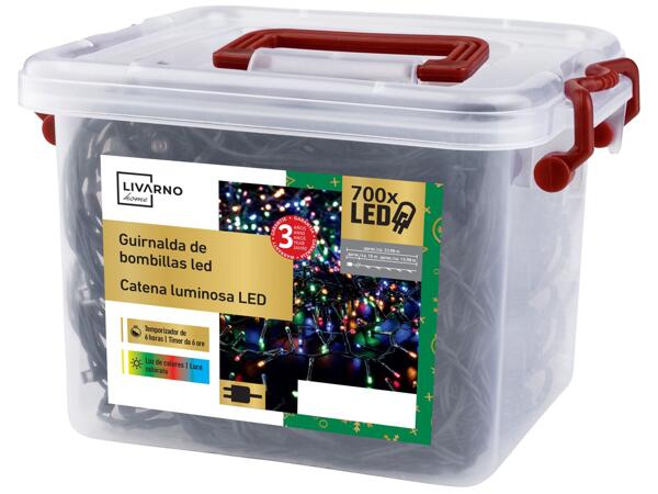 700 LED String Lights
