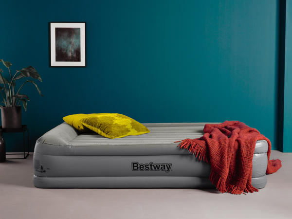 Airbed with Pump