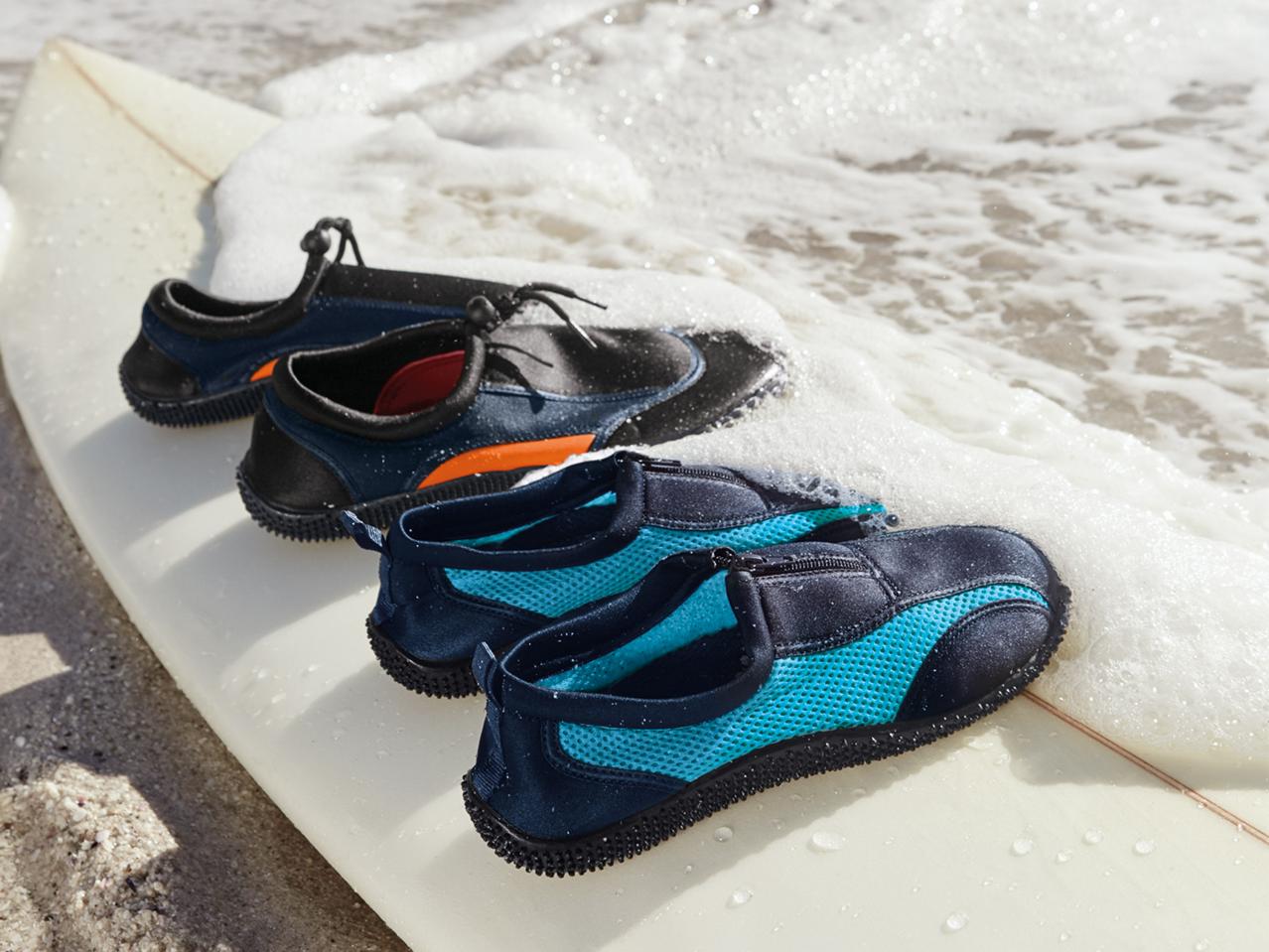 Crivit Adults' Aquashoes1