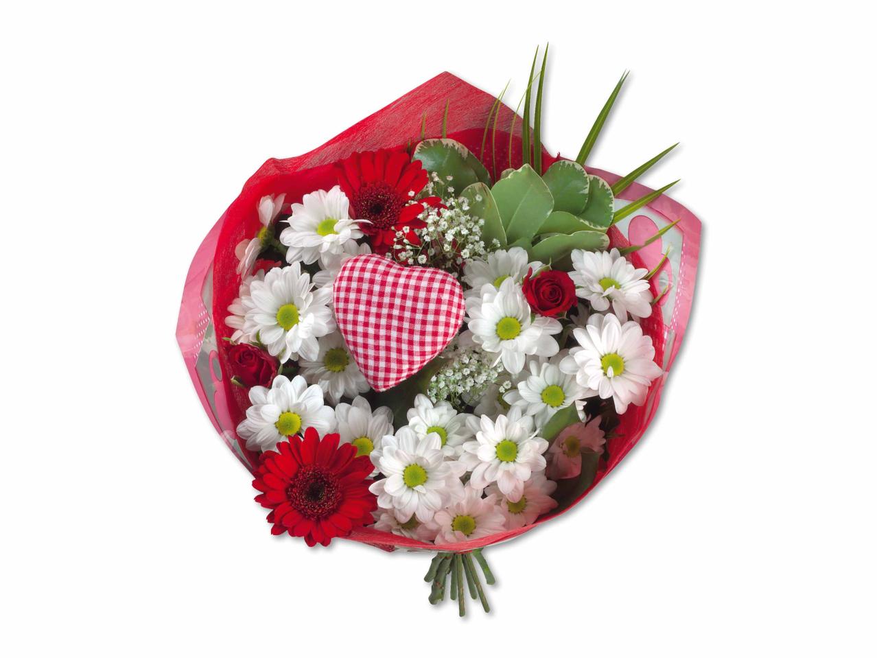 Bouquet pour la fête des mères avec cœur décoratif