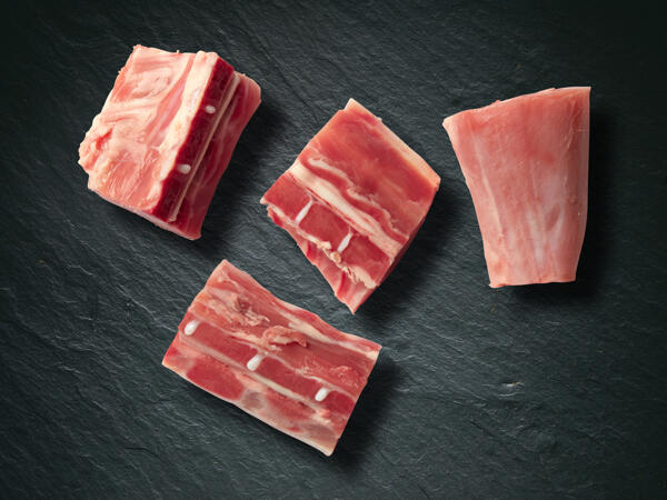 Carne di capretto a pezzi