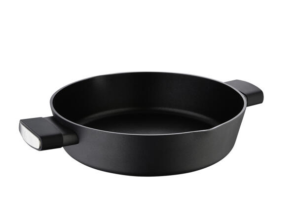 Shallow pot