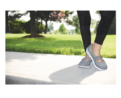 Crane Ladies' Memory Foam Walking Shoes
