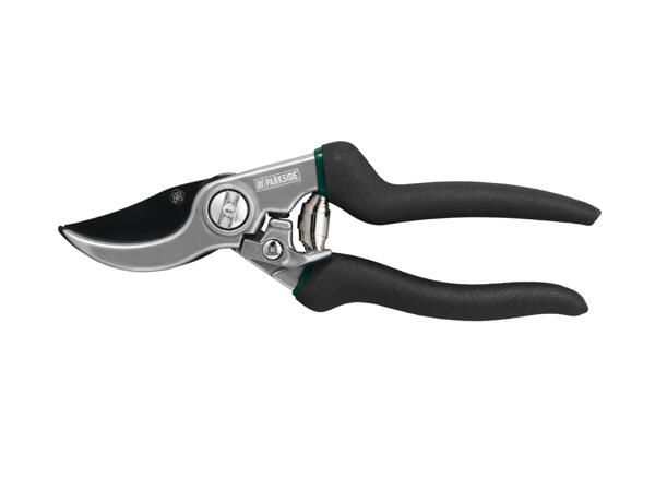 Secateurs