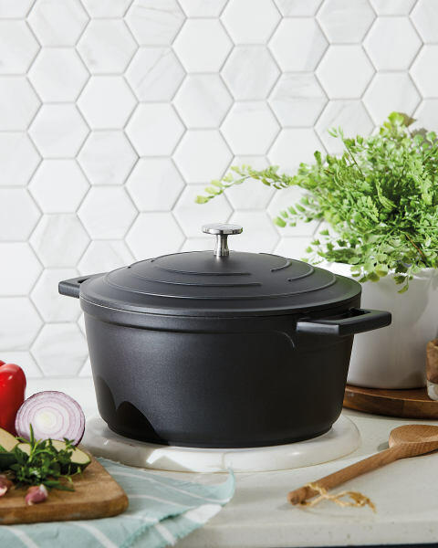 Black Aluminium Casserole Dish