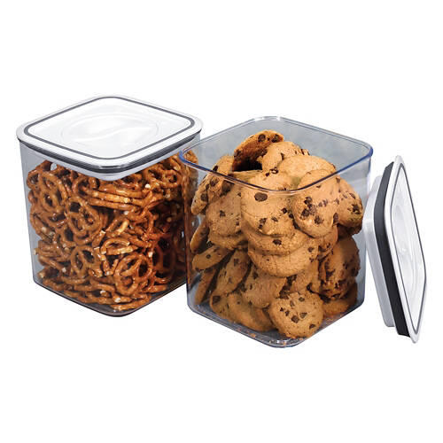 2 Pack Medium Clear Containers