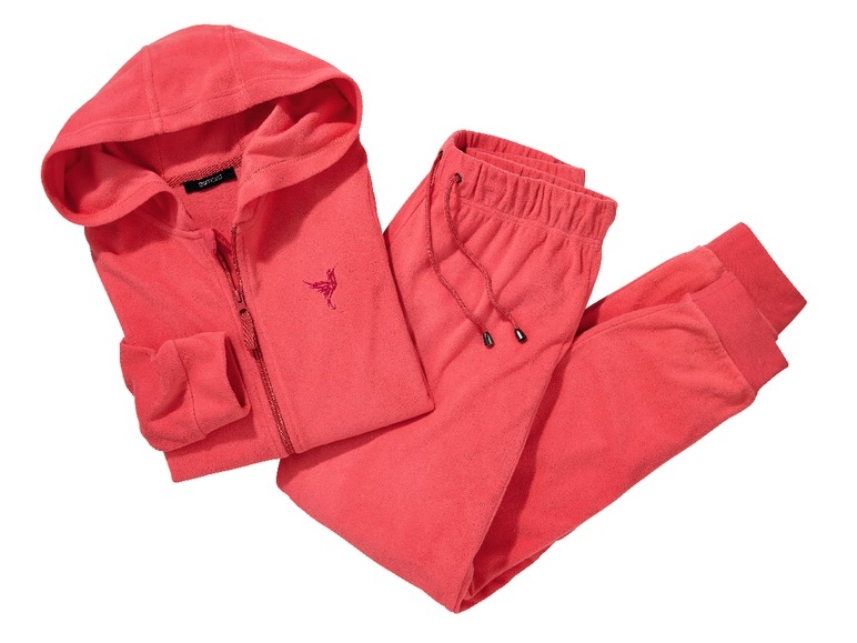 Ladies' Leisure Suit