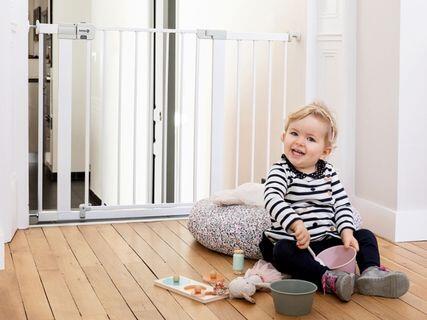 SAFETY 1ST Quick Close+ Pressure Fit Gate