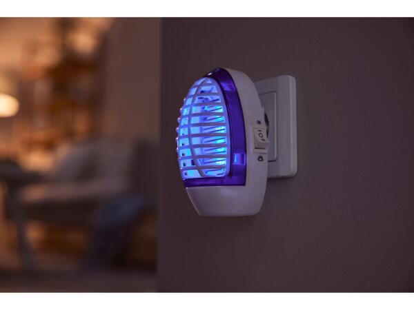 UV light insect killer