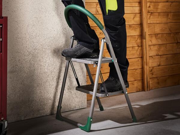 Folding Stepladder