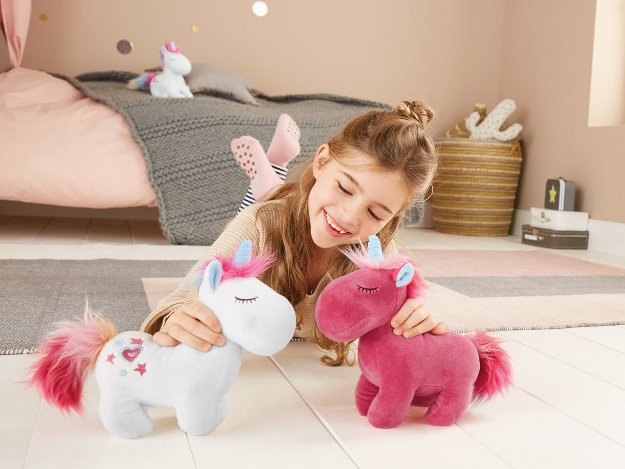 Playtive Junior Unicorn Teddy1