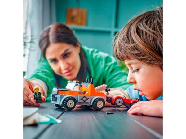 Lego Large LEGO(R) Play Set - Tow Truck
