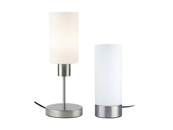 Lampada da tavolo con interruttore a sfioramento (solo in Ticino)