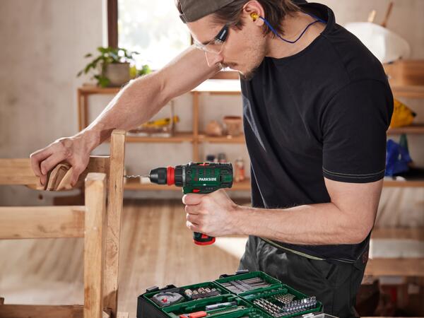 Cordless Drill Driver Set