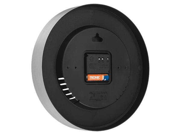 Radio-Controlled Wall Clock