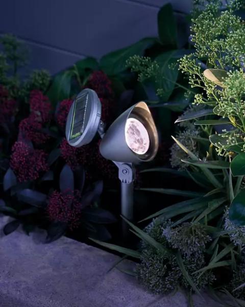 Solar Plastic Spotlight