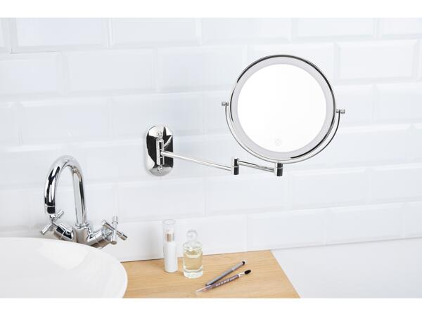 Illuminated Make-Up Mirror