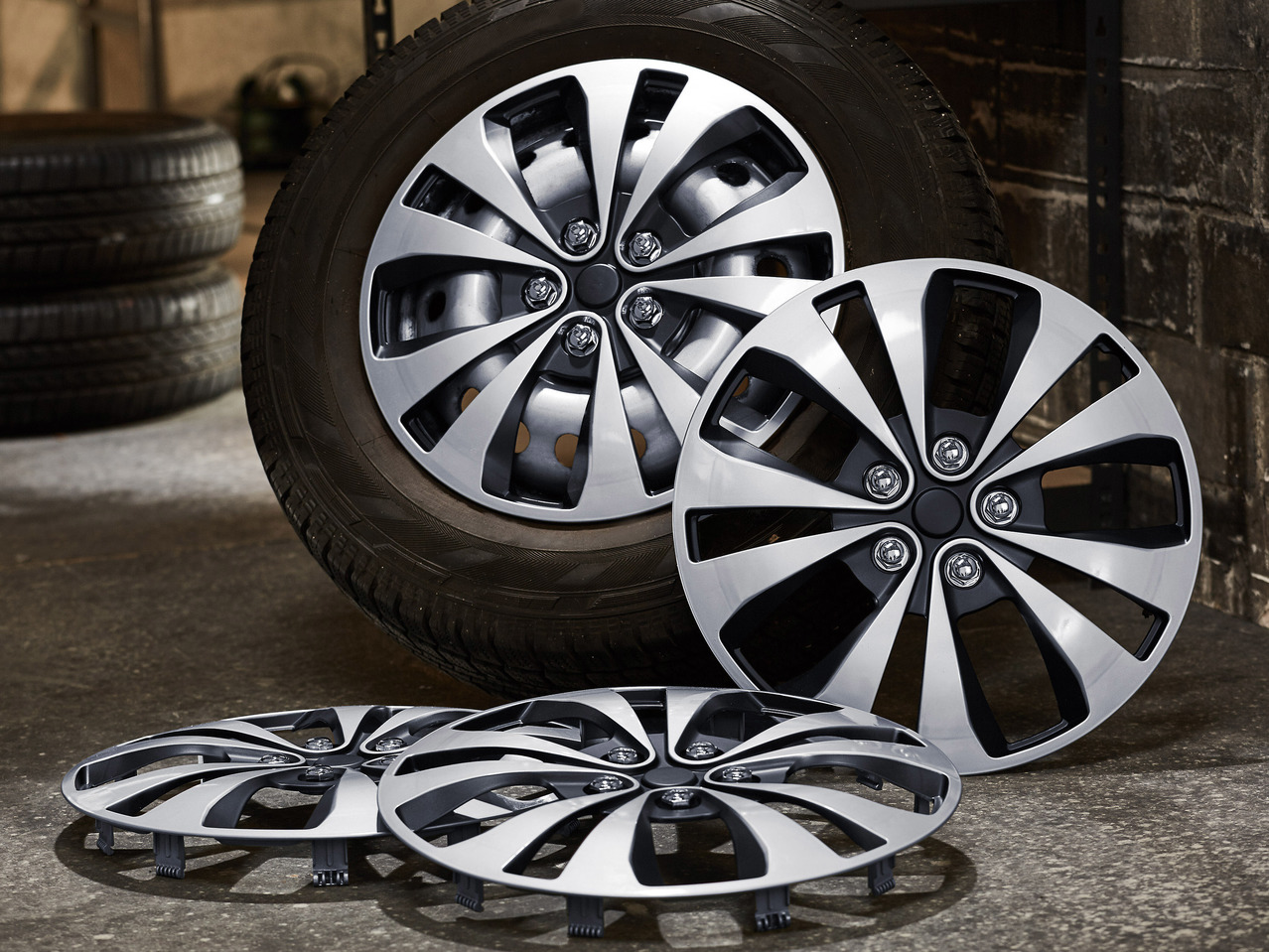 Wheel Trim Set
