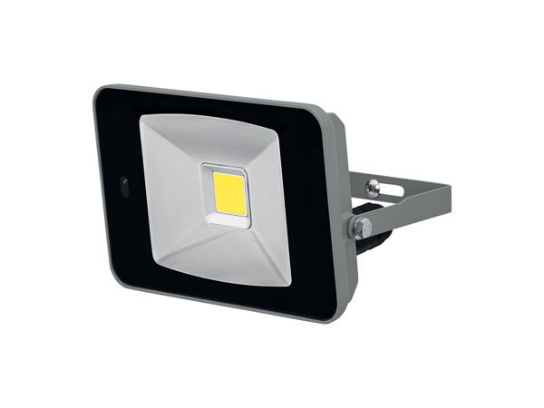 LED REFLEKTOR NA DÁLKOVÉ OVLÁDÁNÍ 20 W
