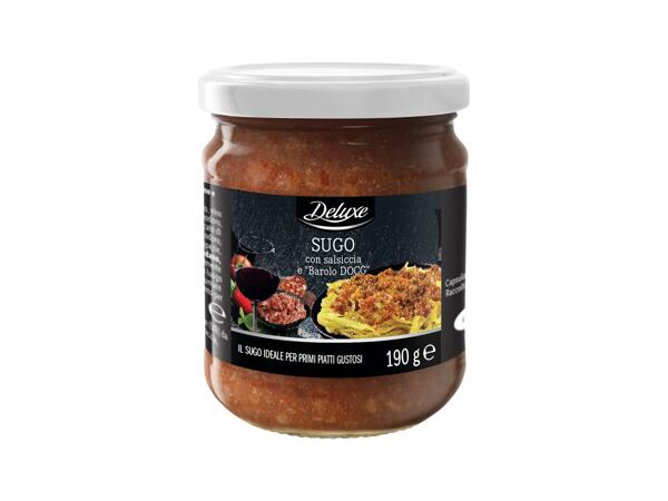 Sauce with sausage and "barolo DOCG"