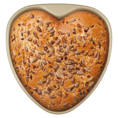 Mini Aluminized Steel Bakeware - Heart Shaped Pan, Gold