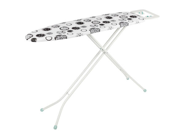 Aquapur Ironing Board
