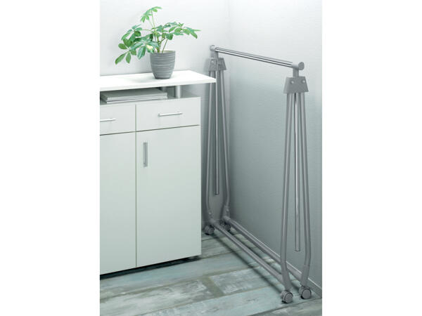 Clothes Rail