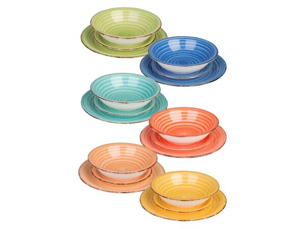 Tableware set 18 pieces