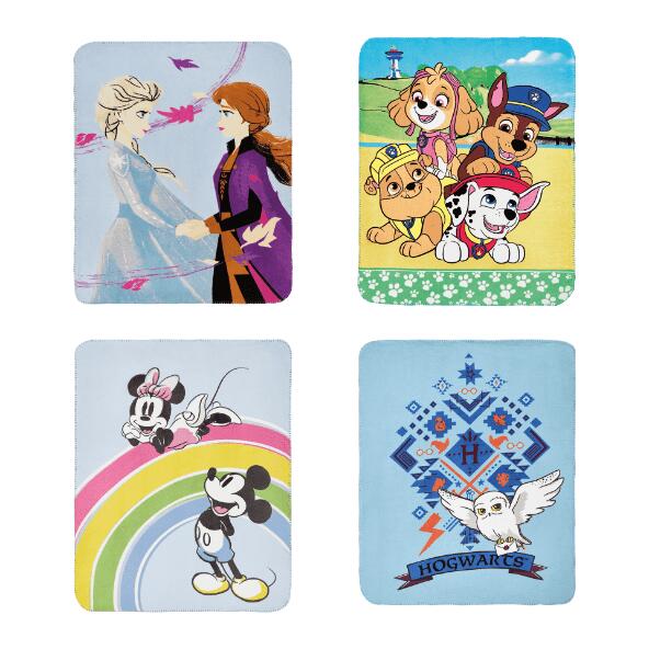(R)DISNEY/NICKELODEON(R) 				Couverture en polaire