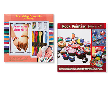 ACTIVITY BOX SET