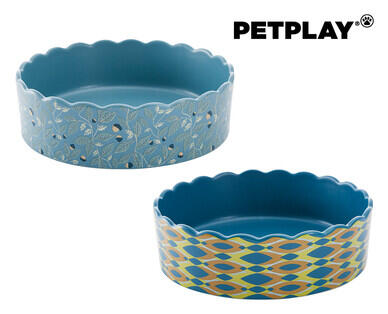 Ceramic Dog Bowl with Scalloped Edge