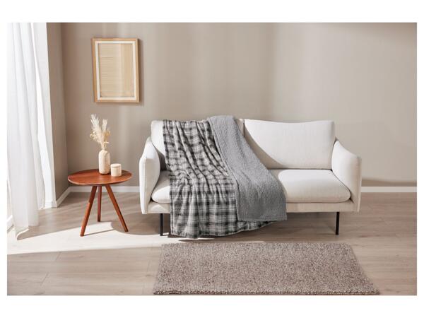 Microfibre Blanket, 150 x 200cm