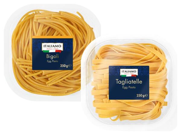 Frische Bigoli oder Tagliatelle
