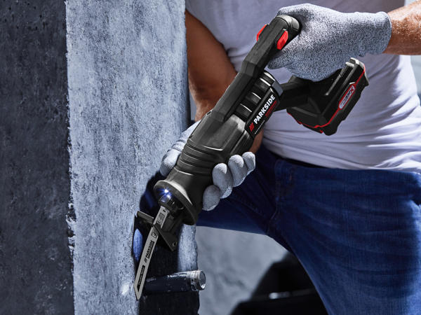 Cordless Sabre Saw 20V