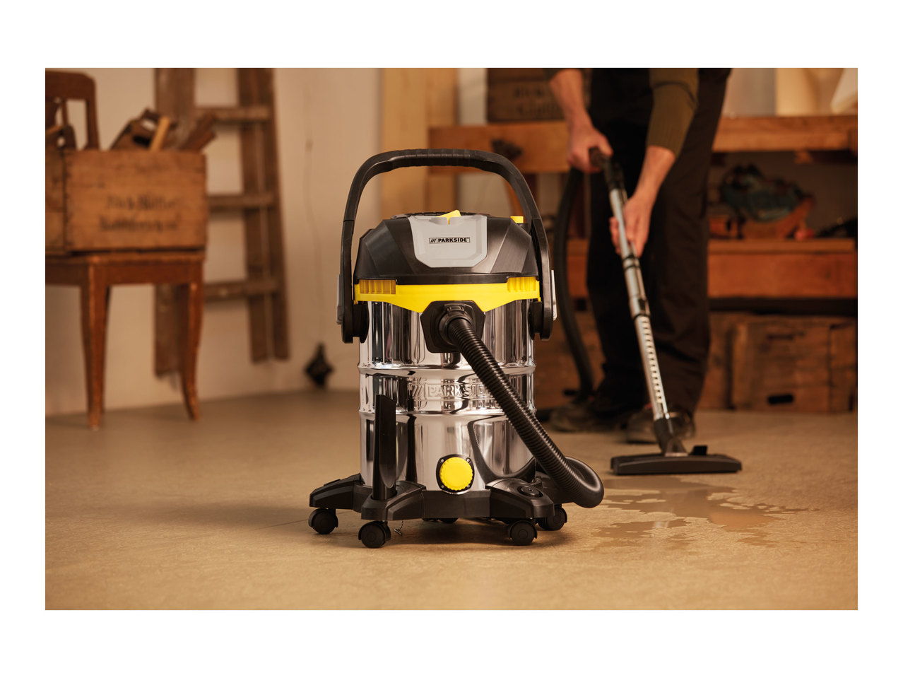 Parkside Wet and Dry Vacuum Cleaner1