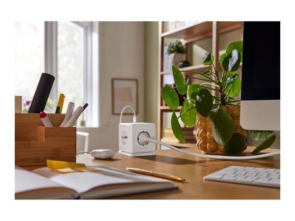 Tronic Socket Cube With USB Ports - White