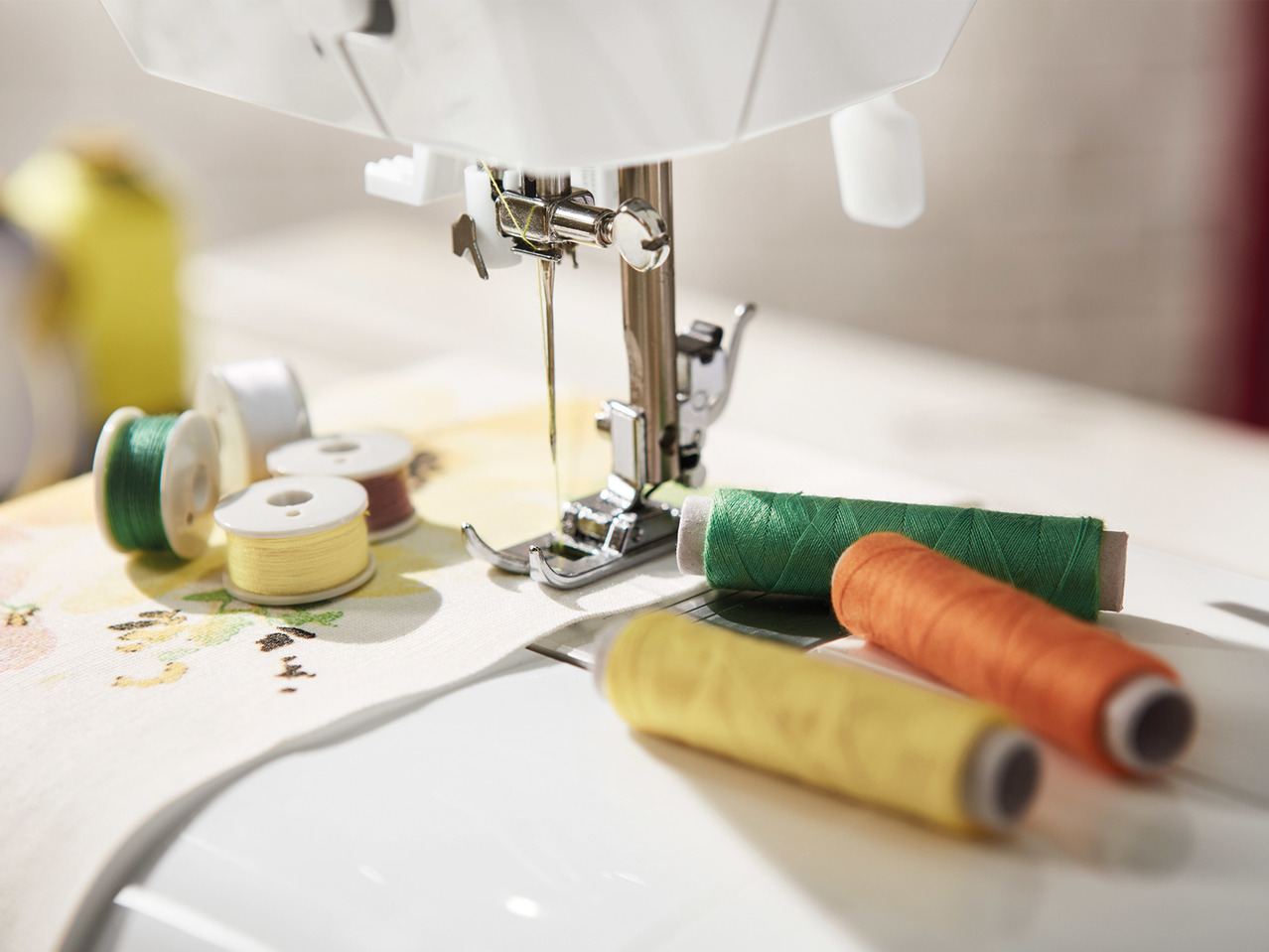 Crelando Professional Sewing Set or Sewing Thread Set1