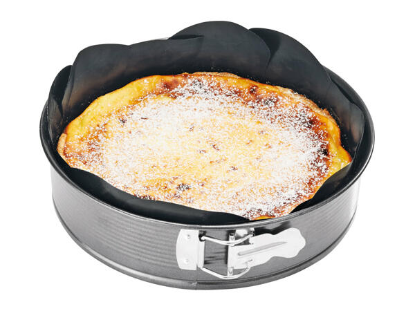 Ernesto Reusable Non-Stick Baking Tray or Oven Liner