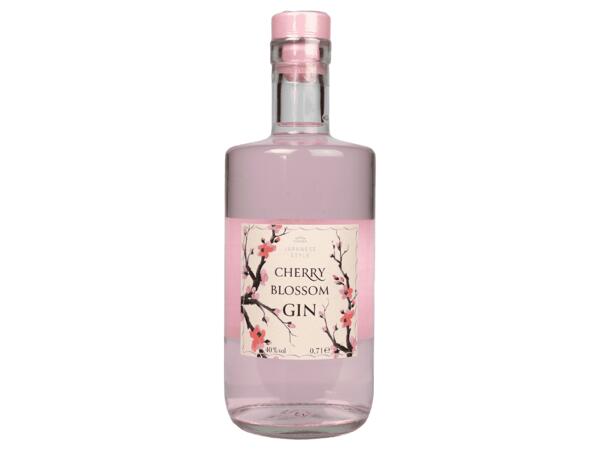 Gin s aroma třešňových květů