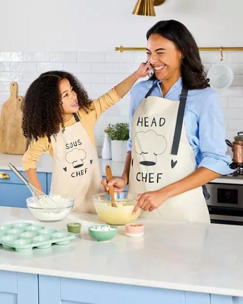 Apron Set